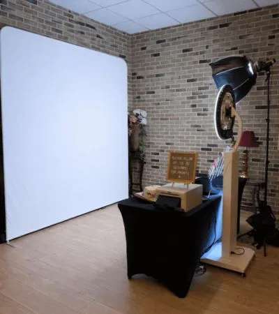 Photo booth rental in Howland, OH